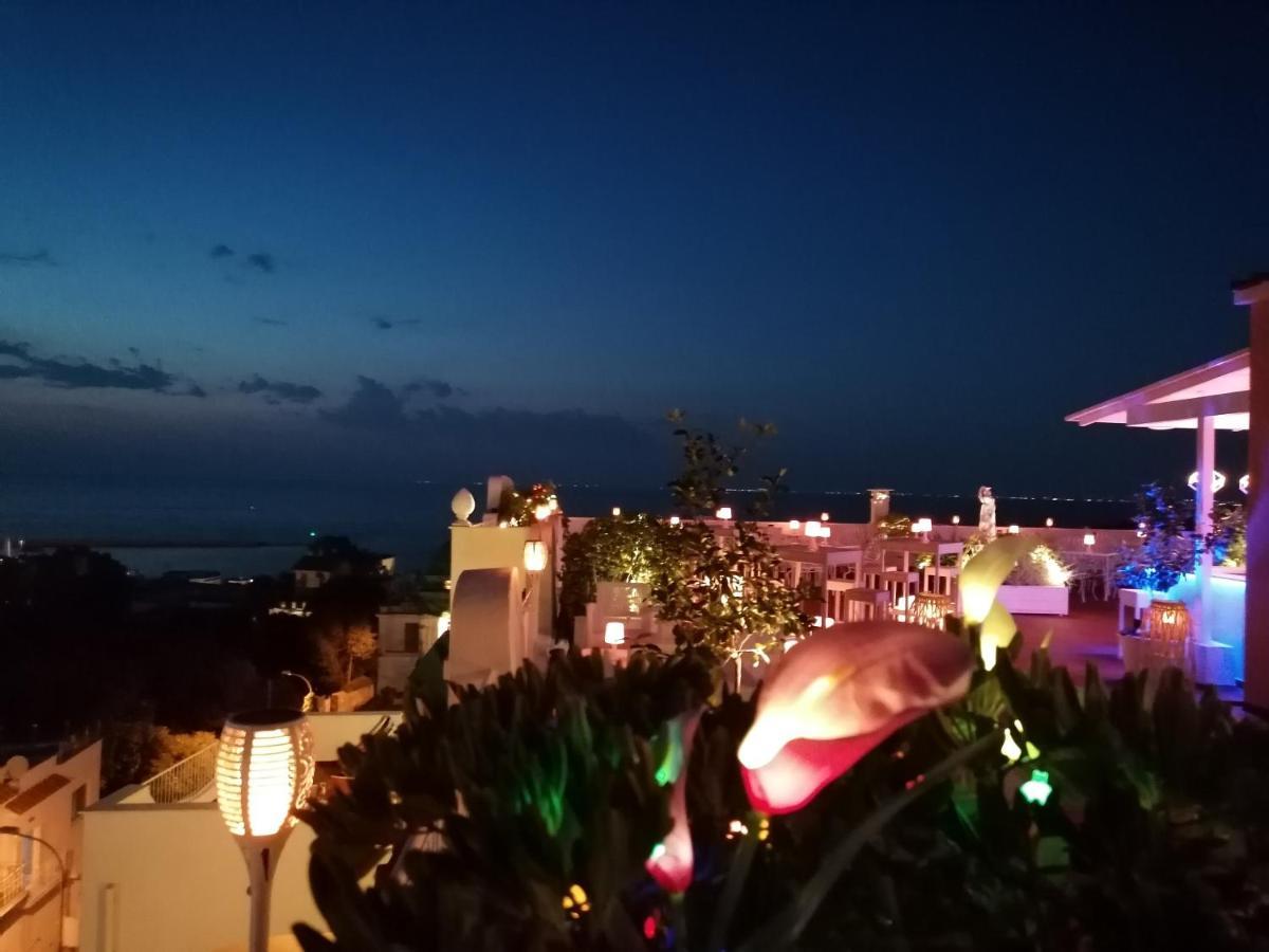 Hotel Casa Di Meglio Искья Экстерьер фото