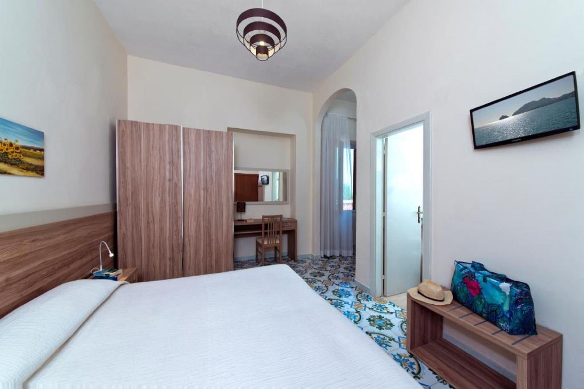 Hotel Casa Di Meglio Искья Экстерьер фото
