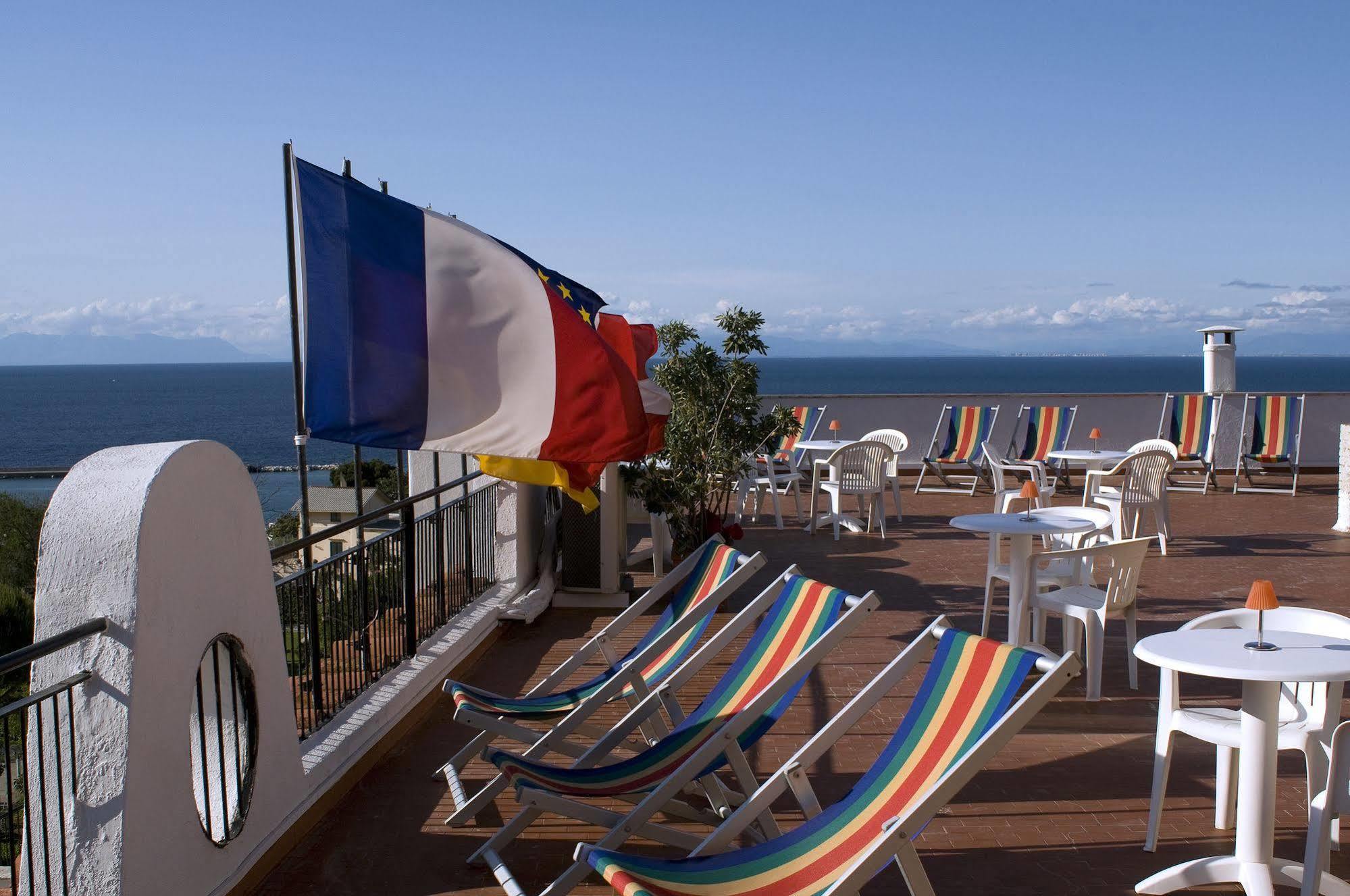 Hotel Casa Di Meglio Искья Экстерьер фото